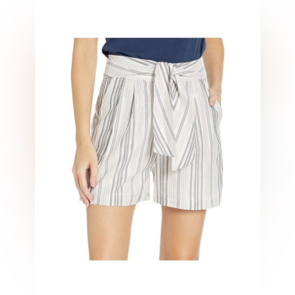 CeCe Cotton Striped Shorts Size 14